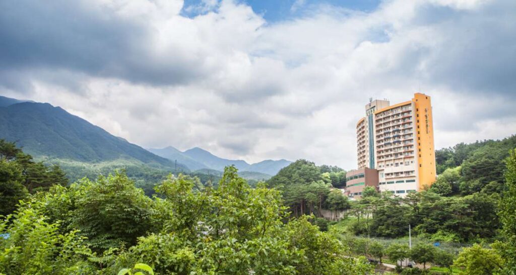 일성 지리산리조트 뱀사골 단풍 여행·콘도 객실 가격·취사·가족 숙박 예약 조건 숙소 사진